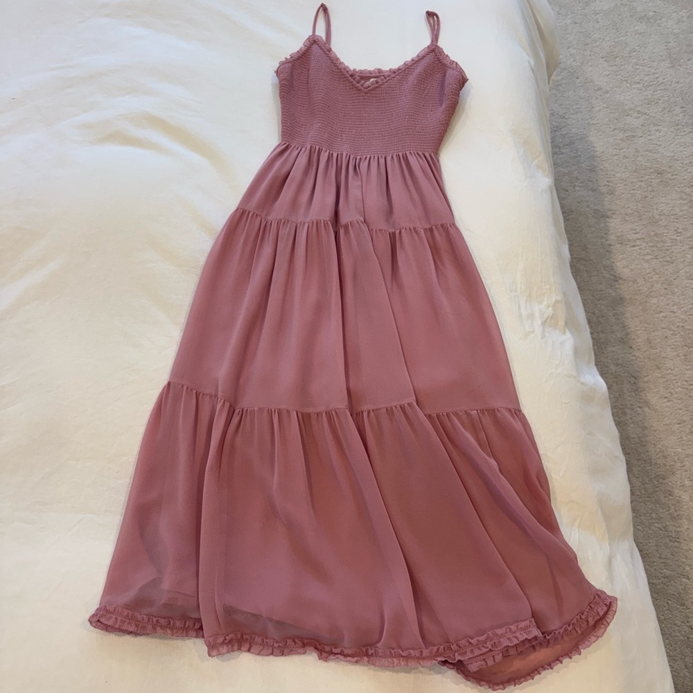 Aritizia Wilfred Chiffon Women’s Pink Smocked Bodice Midi Dress - Picture 9 of 11